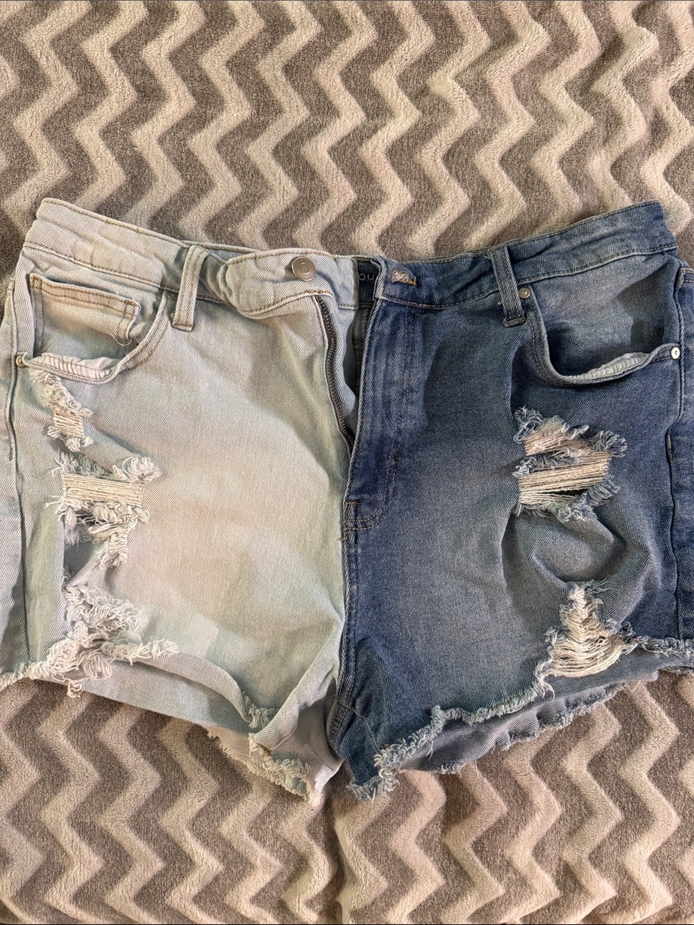 Two-Tone Distressed Denim Jean Shorts - Light Blue & Blue